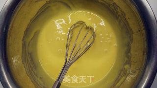 情人节礼物之浓情蜜意麋鹿彩绘蛋糕卷的做法步骤：3