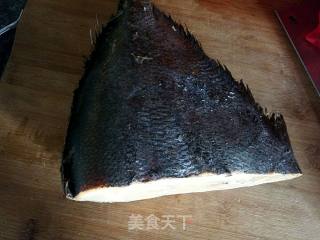 【山东】香辣咸鱼的做法步骤：1