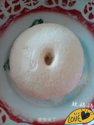 【山东】桃子馅煎包的做法步骤：1