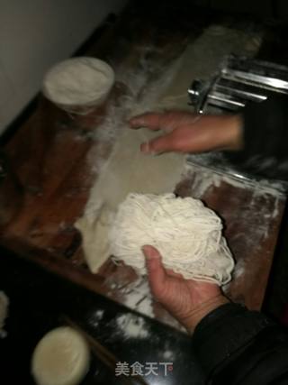 【山西】酸棋子(酸面条)——节日刮油利器的做法步骤：9