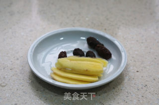 【义乌】香菇土豆焖鸡的做法步骤：7
