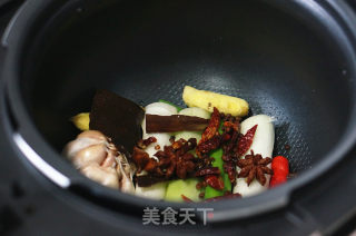 【义乌】酱蹄膀的做法步骤：5