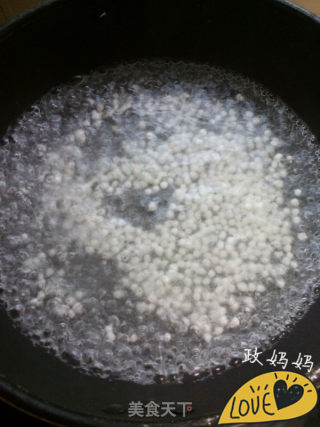 【山东】椰汁火龙果西米露的做法步骤：1