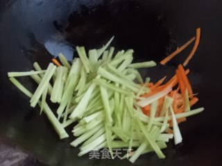【天津】花茎金针菇的做法步骤：6