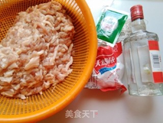 广式香肠的做法步骤：1