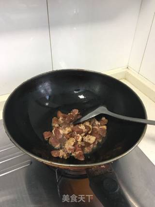 孜然羊肉的做法步骤：2