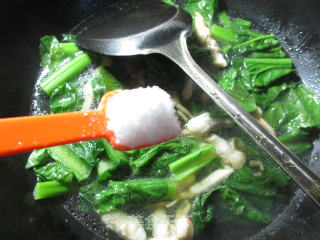 【宁波】蛏子天菜芯羹的做法步骤：6