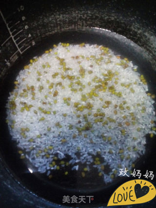 【山东】绿豆大米粥的做法步骤：3