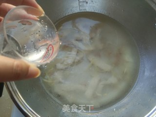 【浙江】娃娃菜年糕汤的做法步骤：5