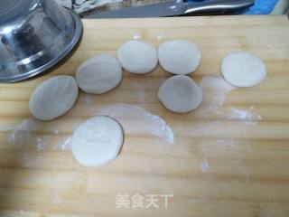 木耳鸡蛋烫面包的做法步骤：3
