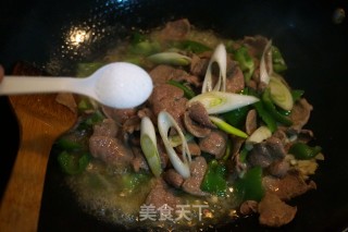 【北京】青椒炒猪肝的做法步骤：9