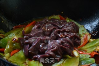 【四川】泡椒猪肝的做法步骤：4