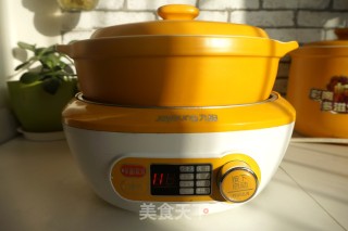 【北京】麻辣肠煲仔饭的做法步骤：2