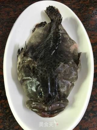 清蒸苏鼠斑的做法步骤：2