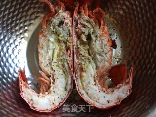 龙虾披萨的做法步骤：7