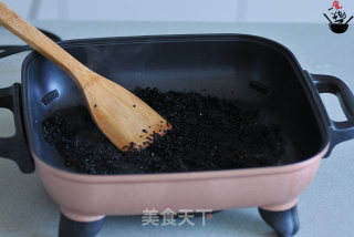 元宵节汤圆的做法步骤：1