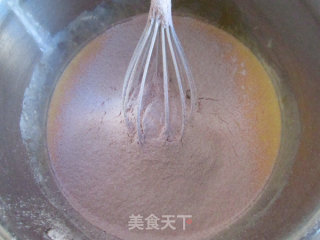 淡奶油瓢虫小蛋糕的做法步骤：5