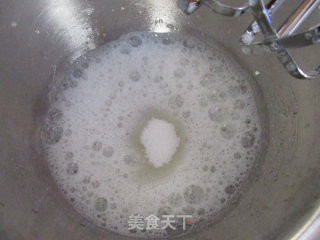 淡奶油瓢虫小蛋糕的做法步骤：8