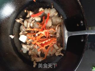 土豆片炒五花肉的做法步骤：7