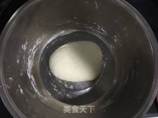 韭菜盒子的做法步骤：1
