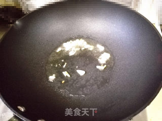 荷兰豆炒腊肠的做法步骤：5