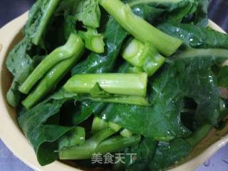(广东) 广式腊肉炒芥兰的做法步骤：3