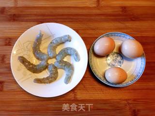 虾仁滑蛋的做法步骤：1