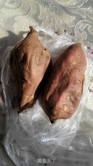 特色地瓜饼的做法步骤：1