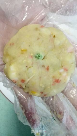 特色地瓜饼的做法步骤：5