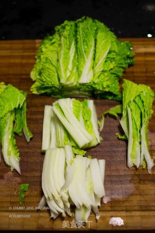 虾皮大白菜（内附大白菜的正确切法）的做法步骤：7