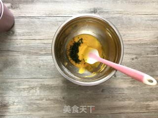 薄荷戚风蛋糕的做法步骤：7