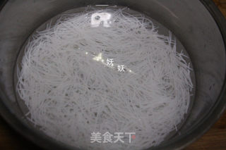粉丝包菜的做法步骤：2