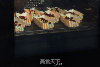 橘香蔓越莓纸杯的做法步骤：10