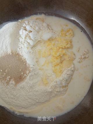 肉松面包的做法步骤：2