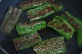 虎皮尖椒的做法步骤：5