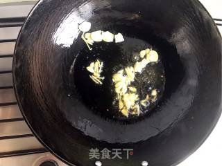 爆炒墨鱼仔的做法步骤：4