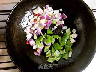 爆炒墨鱼仔的做法步骤：6