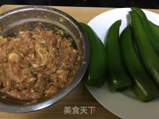 尖椒酿肉的做法步骤：3