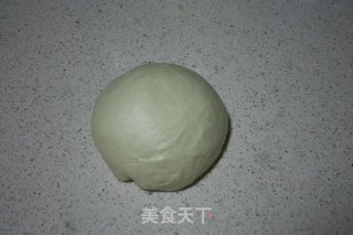 海苔肉松火腿肠小面包的做法步骤：3