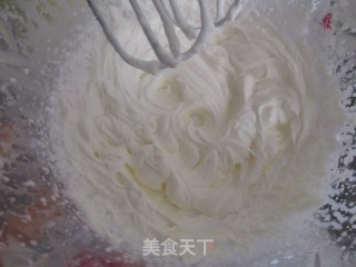 自制奶油水果蛋糕的做法步骤：8
