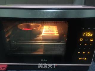 情人节榛仁巧克力蛋糕的做法步骤：8