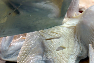 吮指烤全鸡  德普烘焙实验室的做法步骤：1