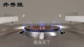 井秀烧土锅柠檬银鳕鱼煲仔饭，不只是美味那么简单，陶肽郎分享的做法步骤：4