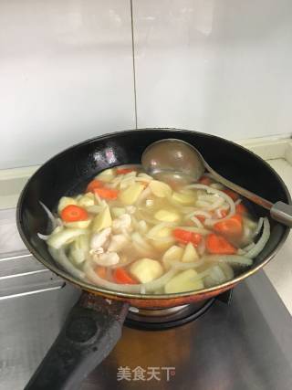 鸡肉咖喱的做法步骤：4