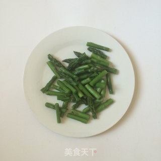 清炒芦笋的做法步骤：4