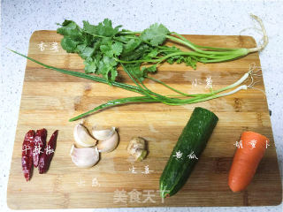 凉拌简箪豆油皮的做法步骤：2