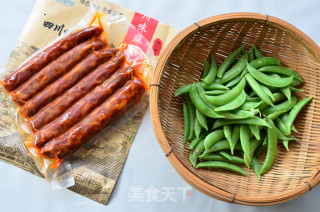 麻辣肠炒甜豆的做法步骤：1