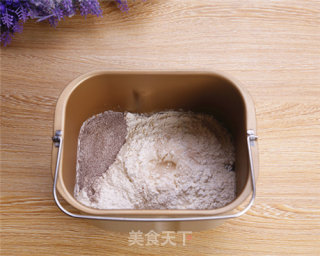超绵软糯米粉奶咖吐司的做法步骤：2