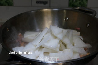 萝卜鲜味汤年糕的做法步骤：8