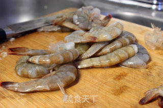 良心虾卷的做法步骤：1